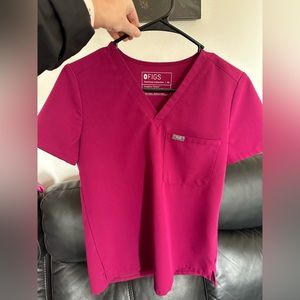 FIGS DARK MAGENTA SCRUB SET